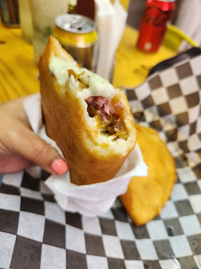 El Chamo Fast Food